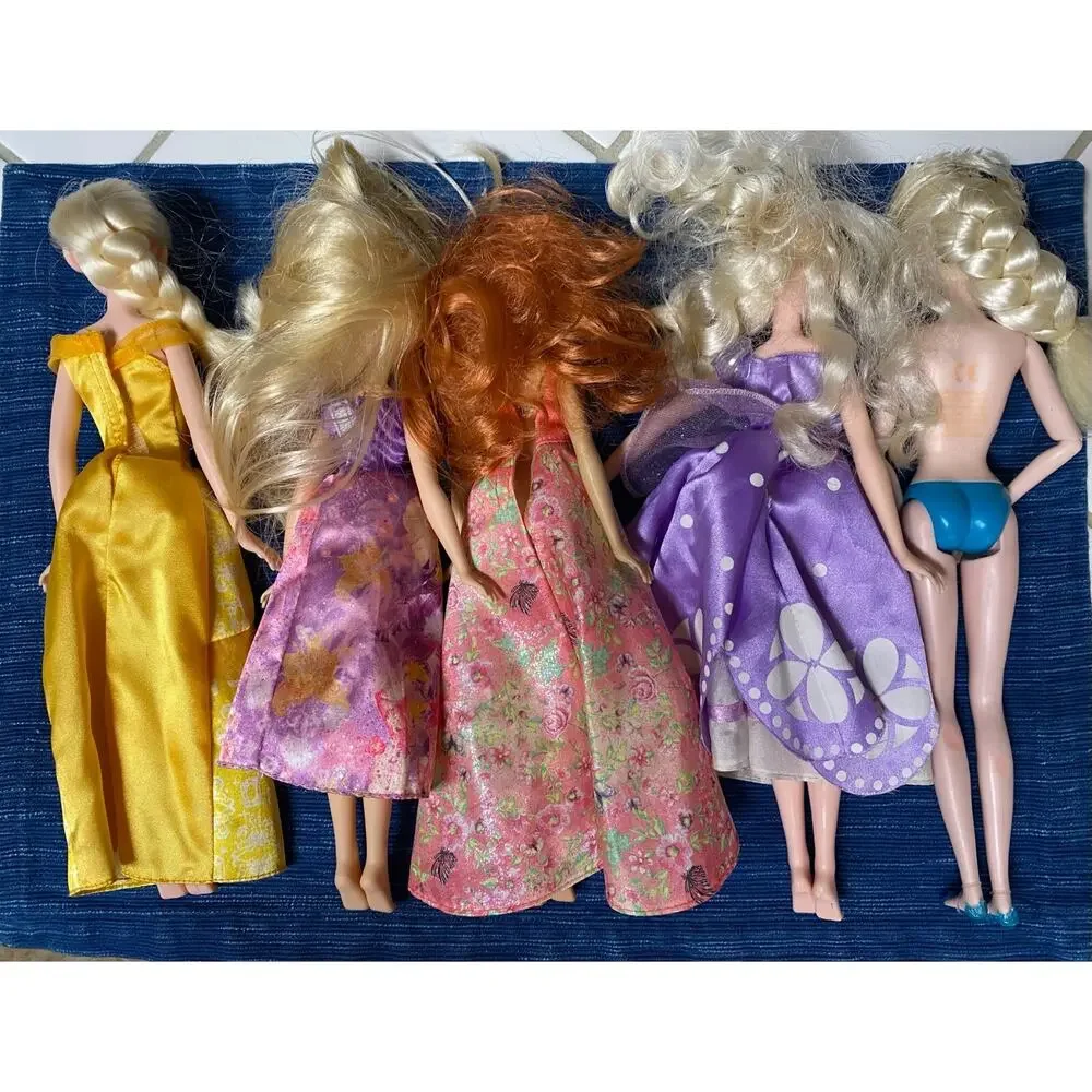 Disney Frozen Dolls Anna and Elsa Doll Lot of 5 971A